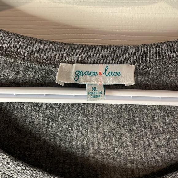 EUC Grace and Lace felted heart tee size XL - Picture 2 of 4